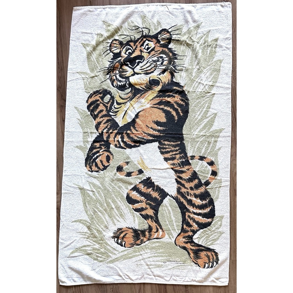 VINTAGE ESSO EXXON 1960s Tiger Beach Cannon Towel Terry cloth Advertising Fuel‎